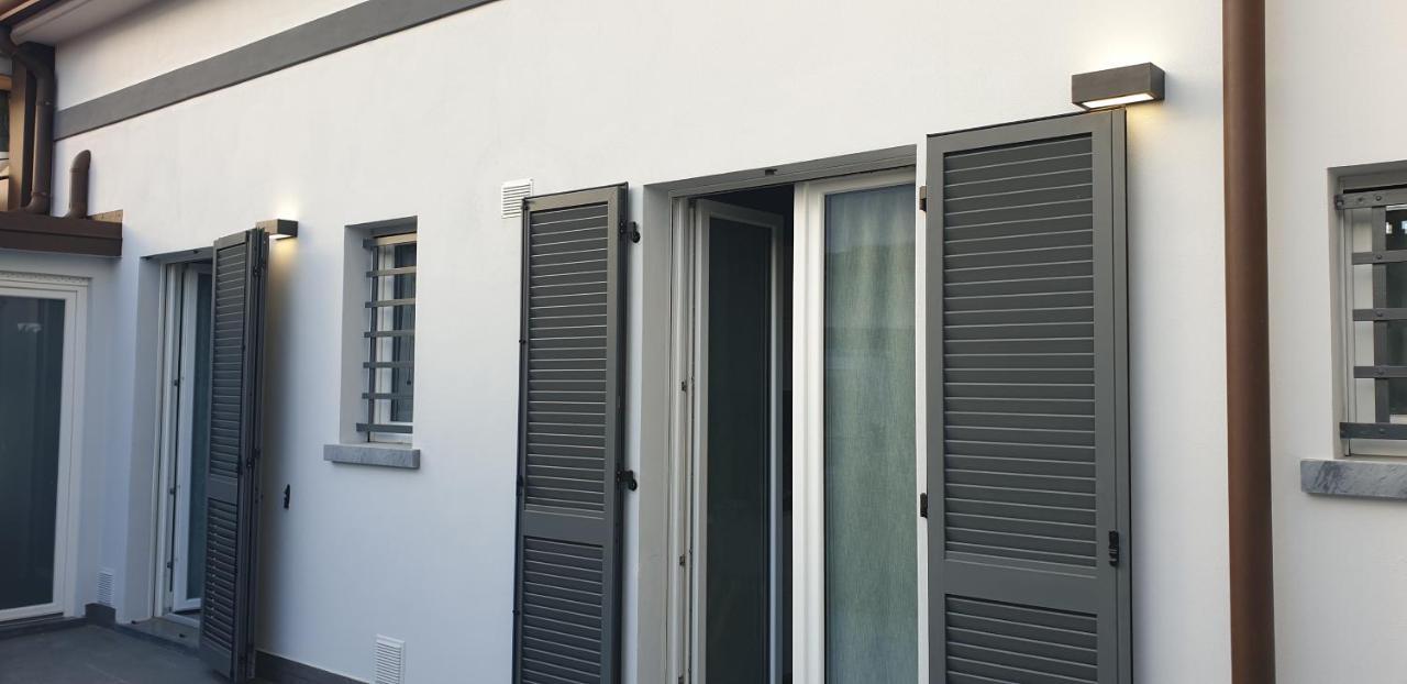 150 Latomare Marina Di Carrara Exterior foto